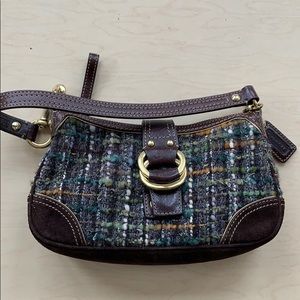 Small COACH quilted arm bag